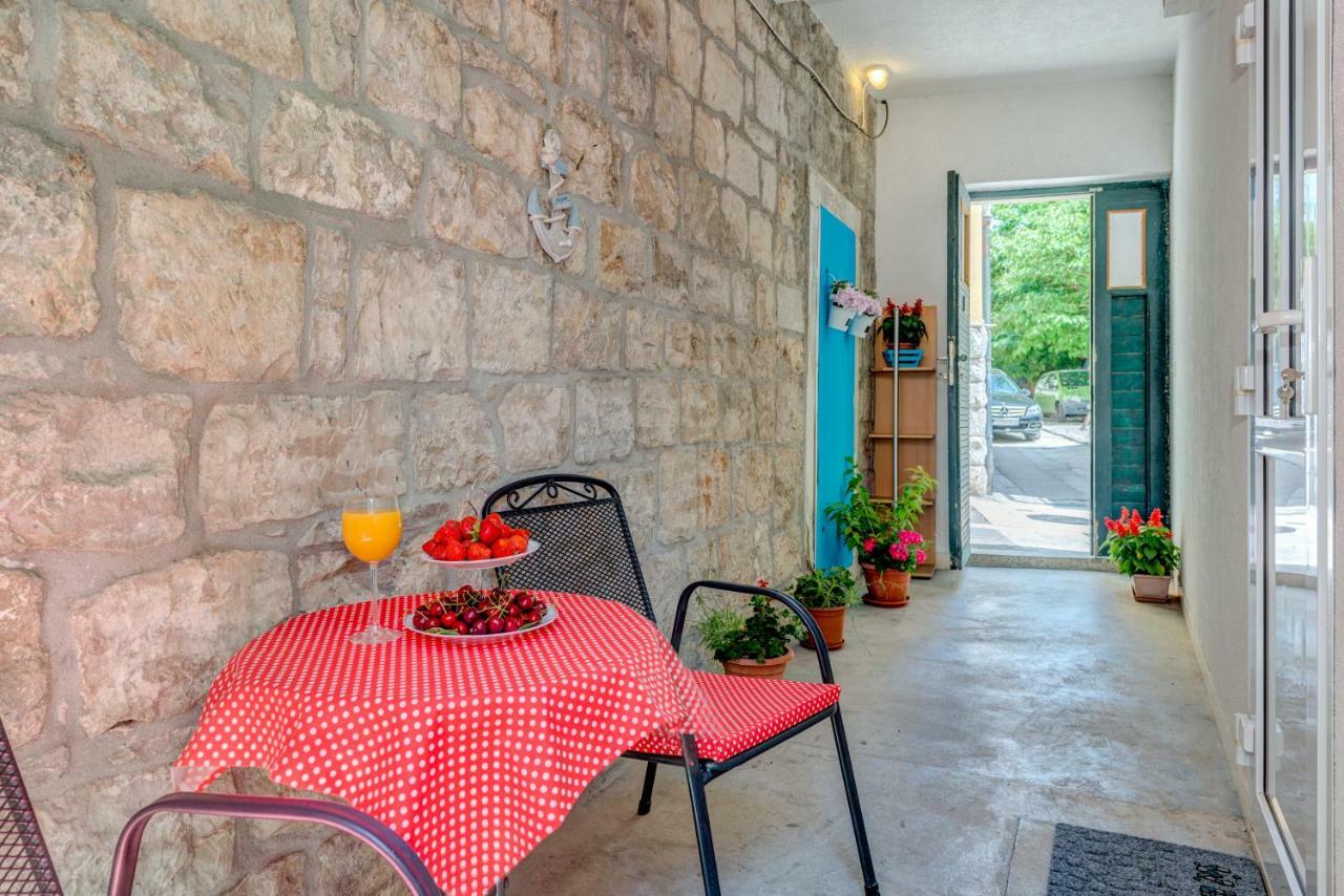 Abazur Apartment Split Exterior photo
