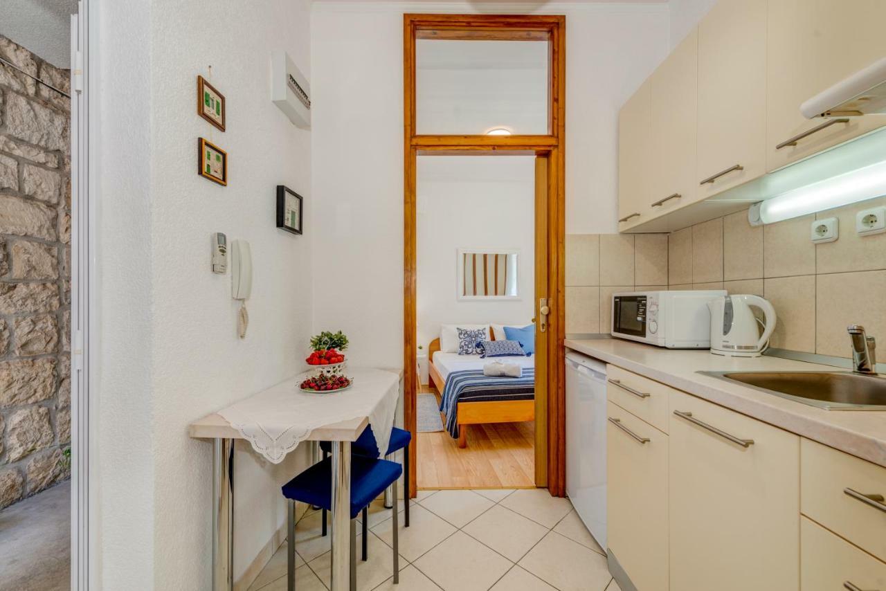 Abazur Apartment Split Exterior photo