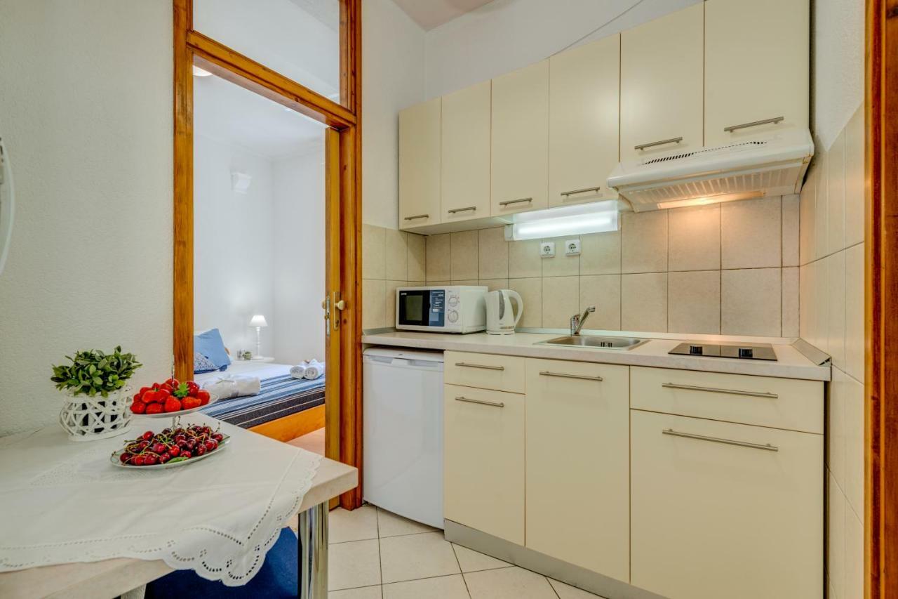 Abazur Apartment Split Exterior photo