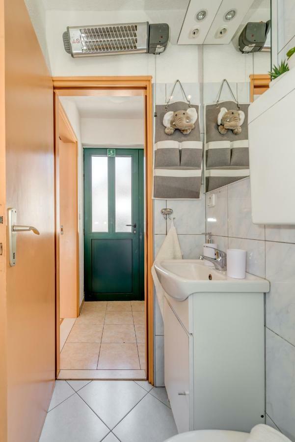 Abazur Apartment Split Exterior photo